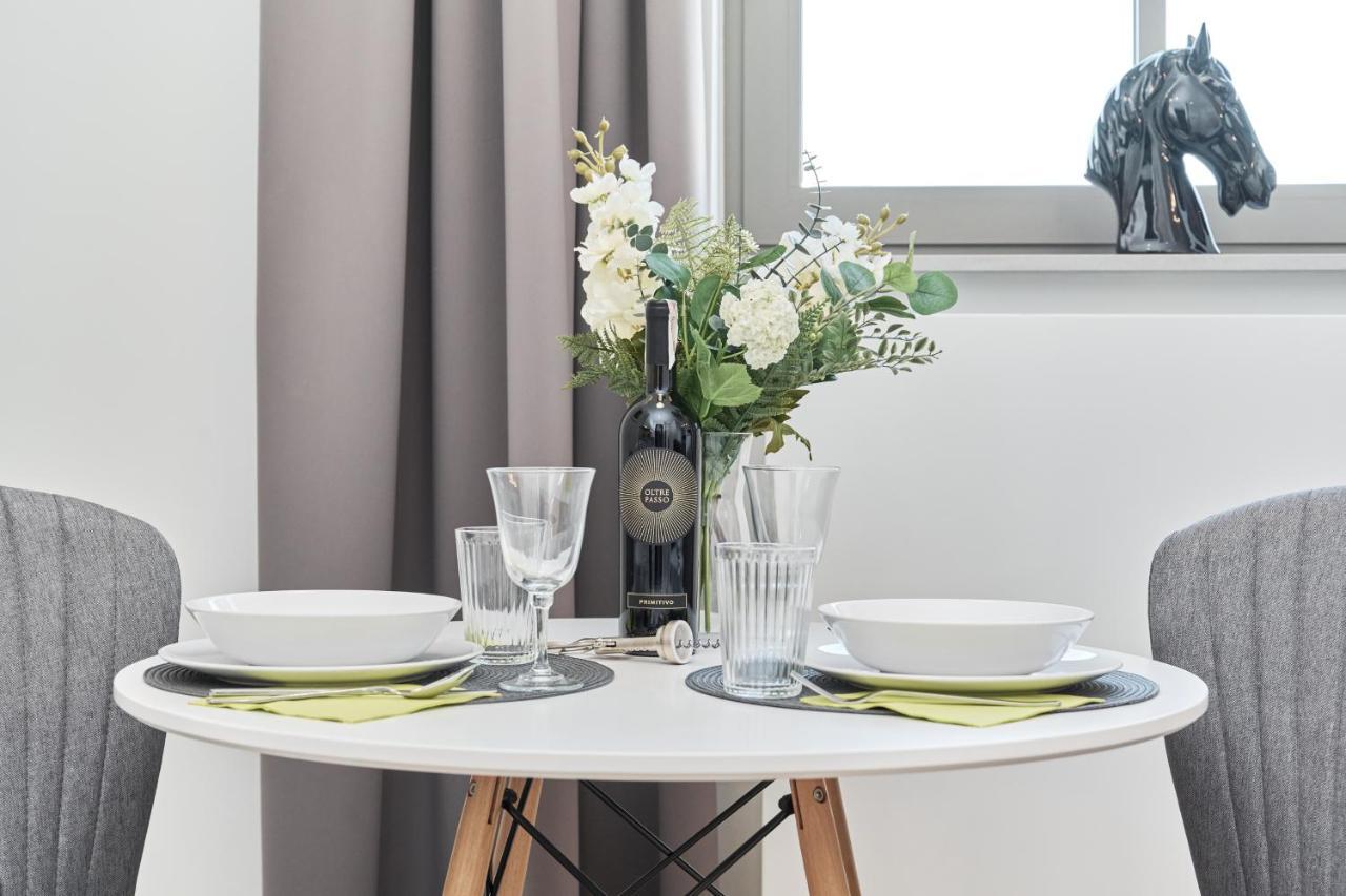 Eleganckie Studia Wyspa Slodowa By Noclegi Renters Breslavia Exterior foto